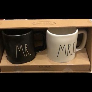 Rae Dunn Bridal Mug Set
